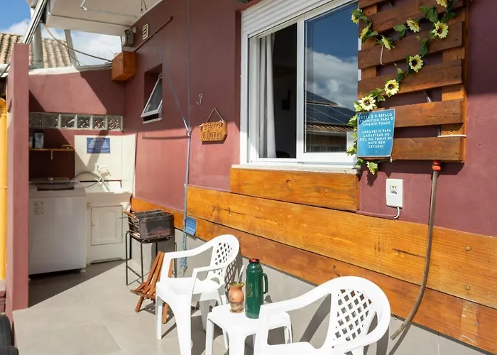 Guest house Casita Bem Gaucha - Ar, Garagem E Varanda Porto Alegre